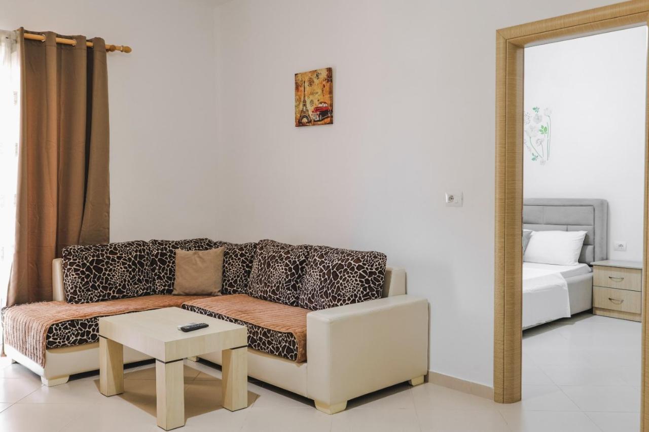 الشقق الفندقية كساميلفي  Vila Mario المظهر الخارجي الصورة