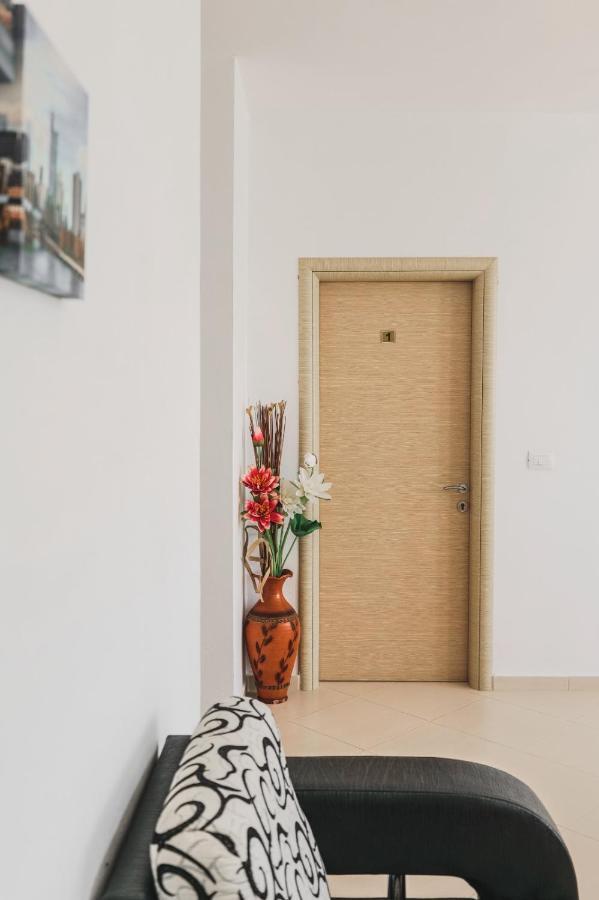 الشقق الفندقية كساميلفي  Vila Mario المظهر الخارجي الصورة